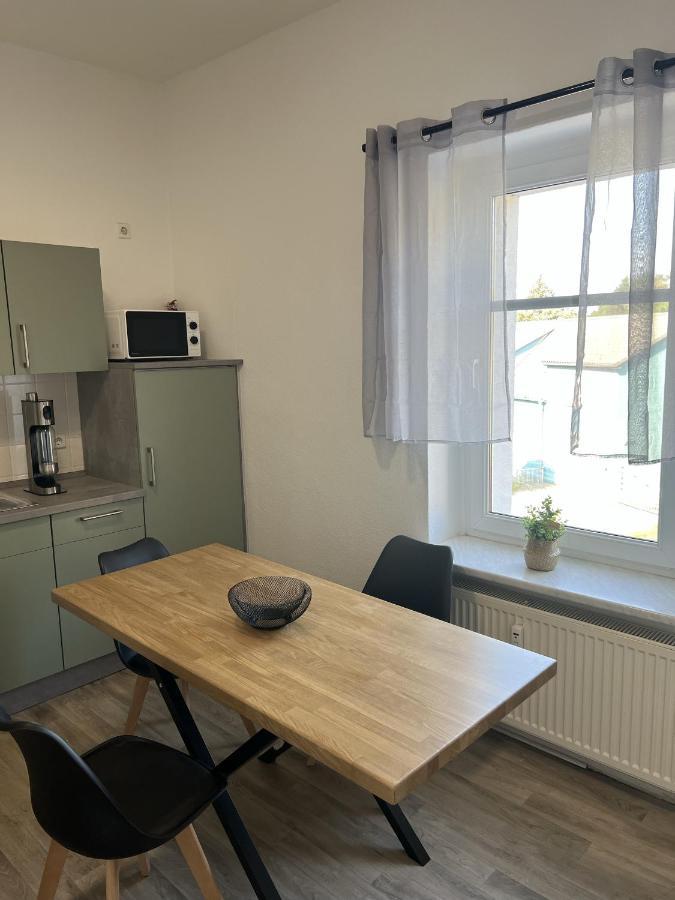 Apartment 2 - Haus Lausitzring Annahutte エクステリア 写真